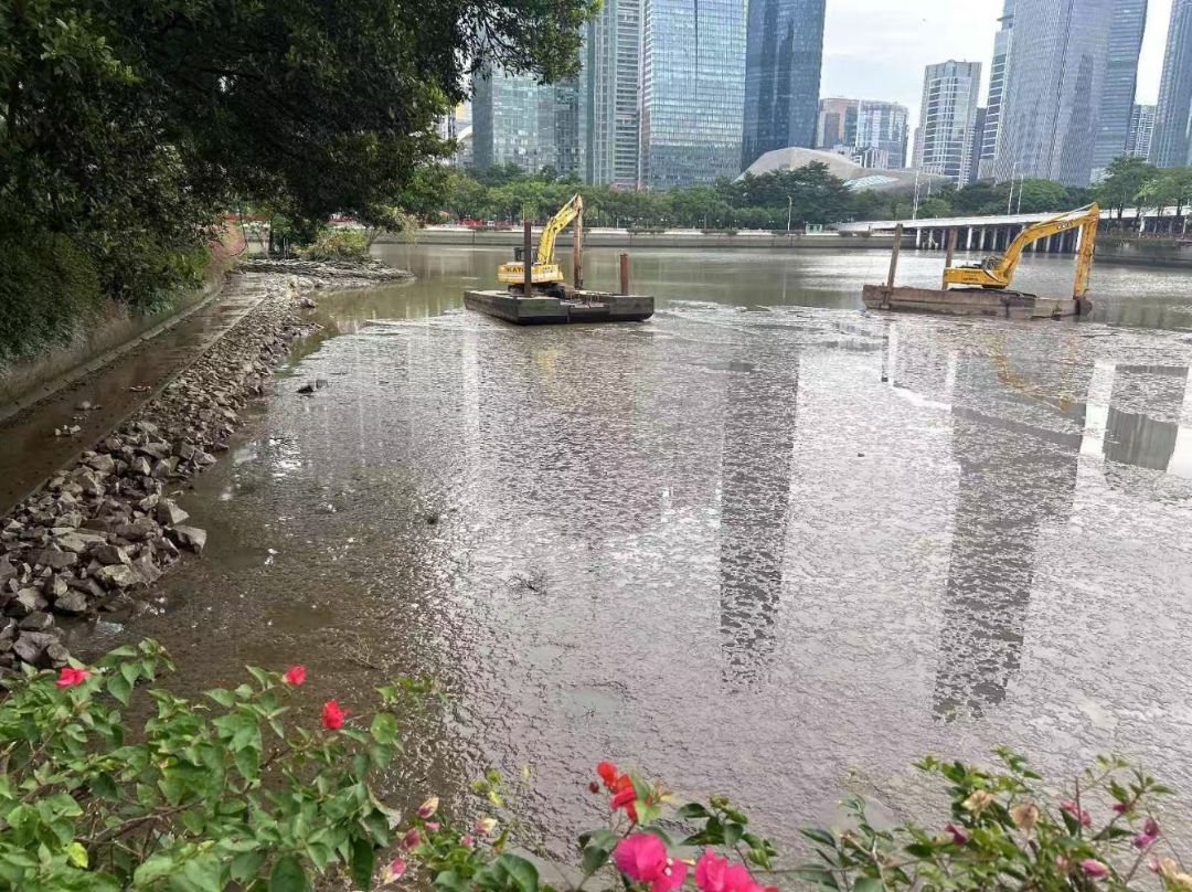 市在线博彩平台部门“四管齐下”推进清淤工作